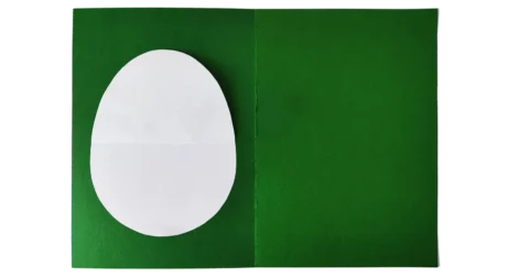 kuřátka z papíru - vylíhnutí - vejce